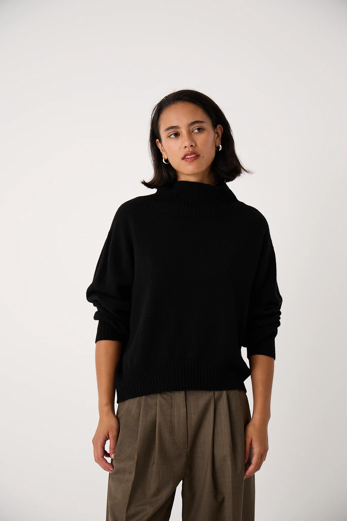 Albers Knit - Black - Image 5