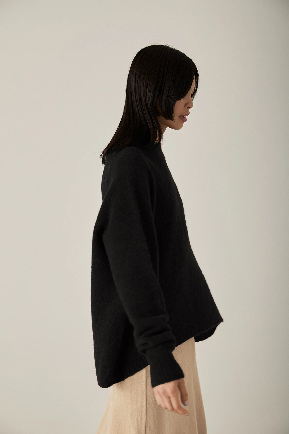 Campfire Raglan Knit - Black - Image 5