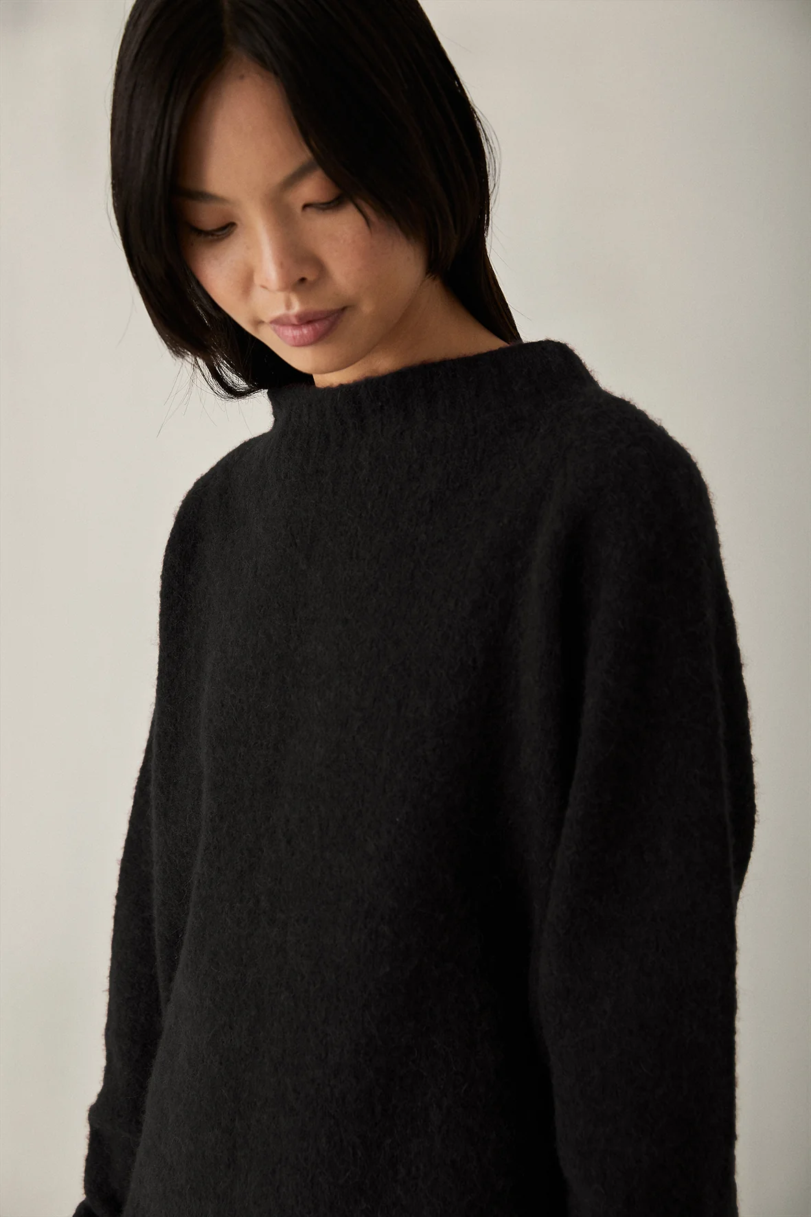 Campfire Raglan Knit - Black - Image 7