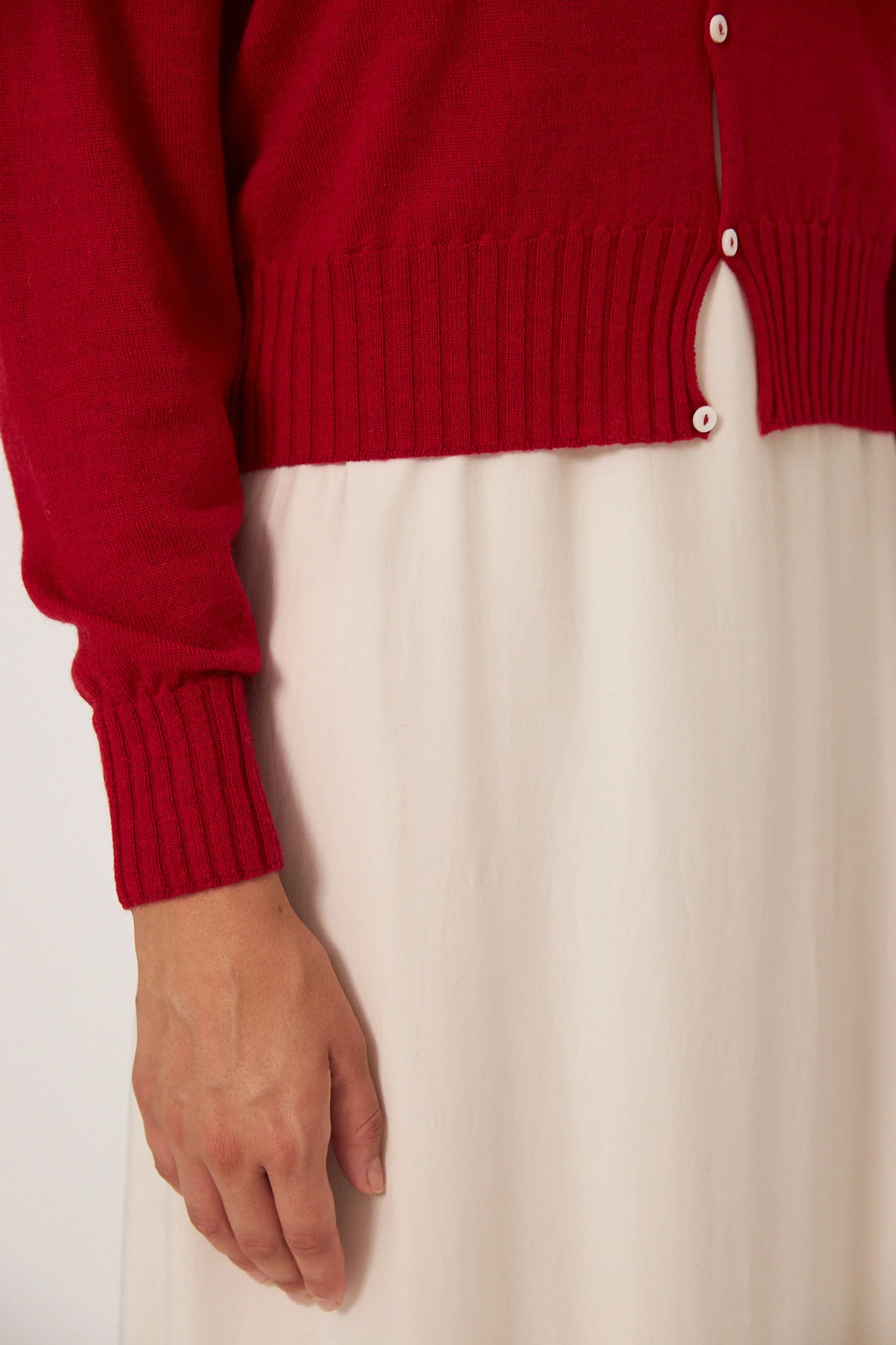 Anni Cardigan - Cherry - Image 5