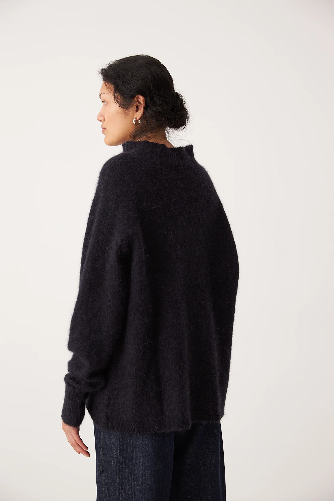 Campfire Raglan Knit - Midnight - Image 7