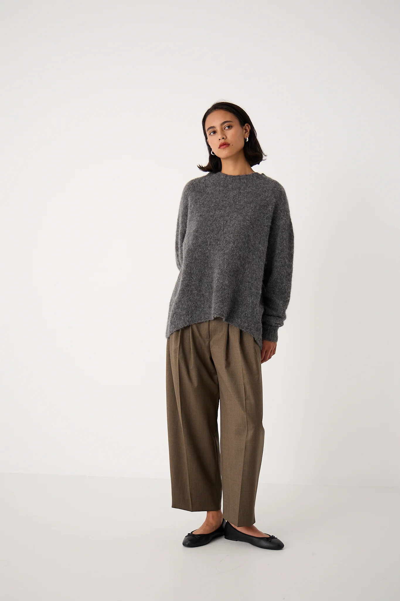 Campfire Raglan Knit - Shadow Grey - Image 3
