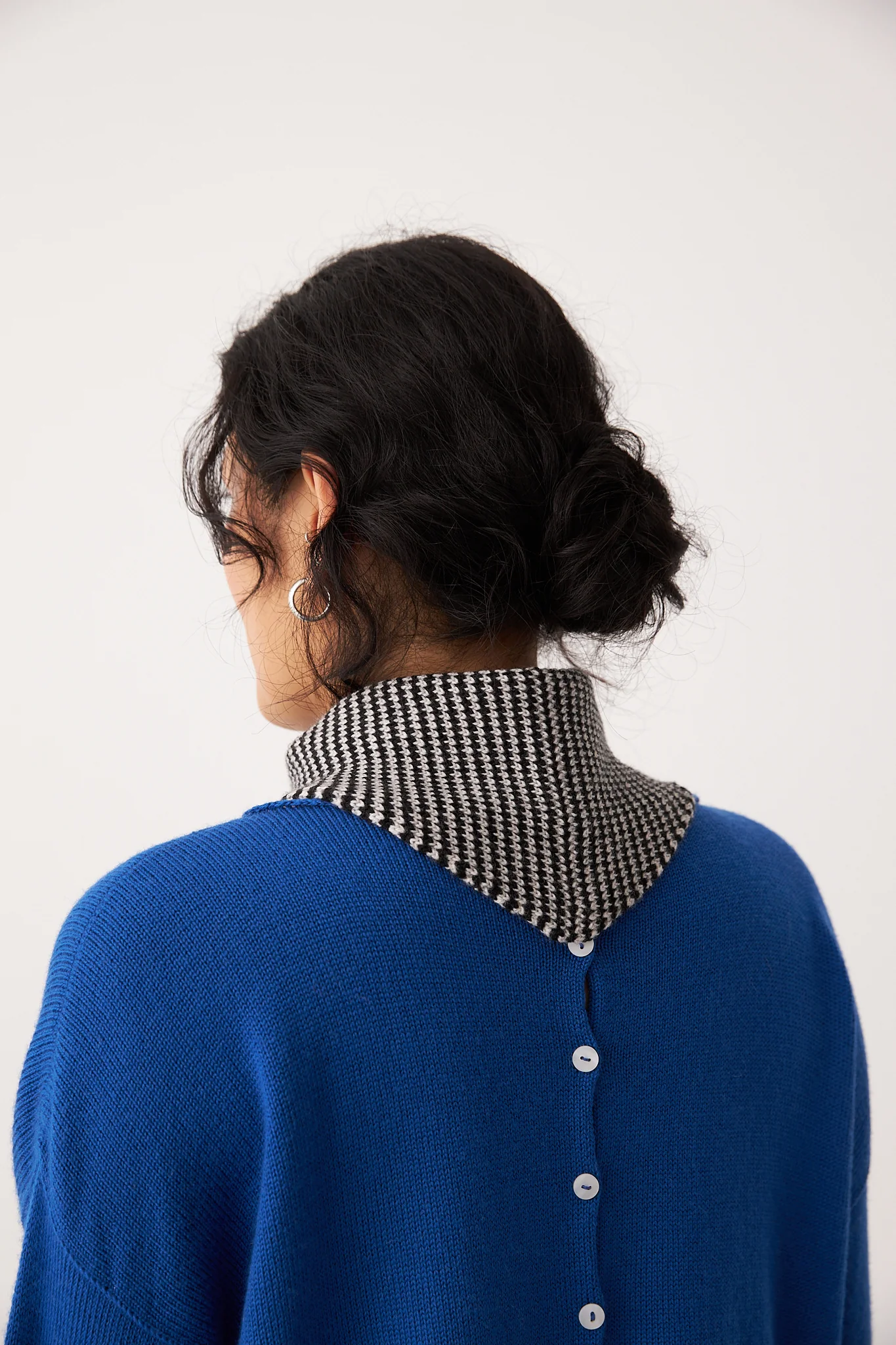 Daisy Scarf - Black and Cream Stripe - Image 3