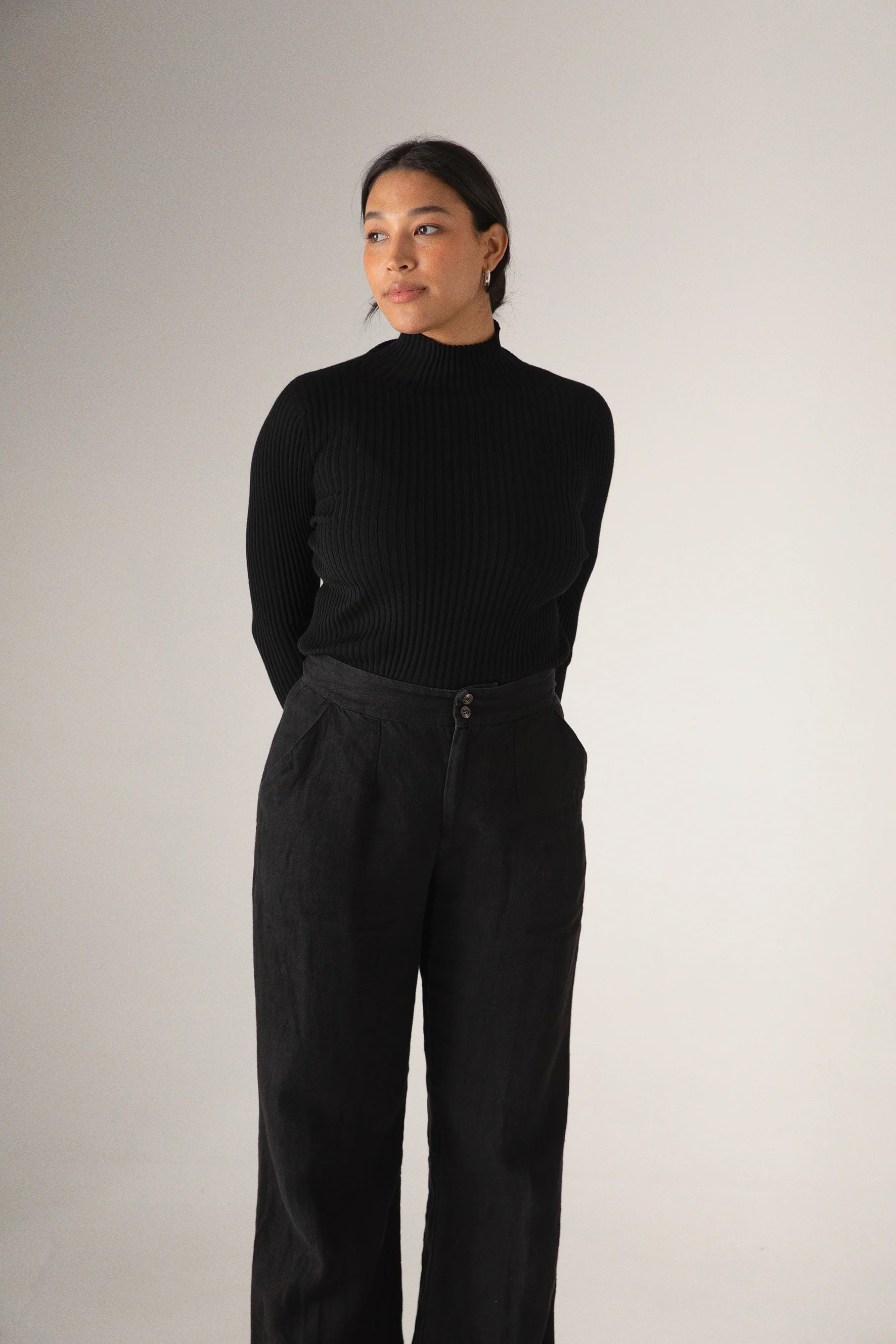 Essence Fine Turtleneck - Black - Image 3