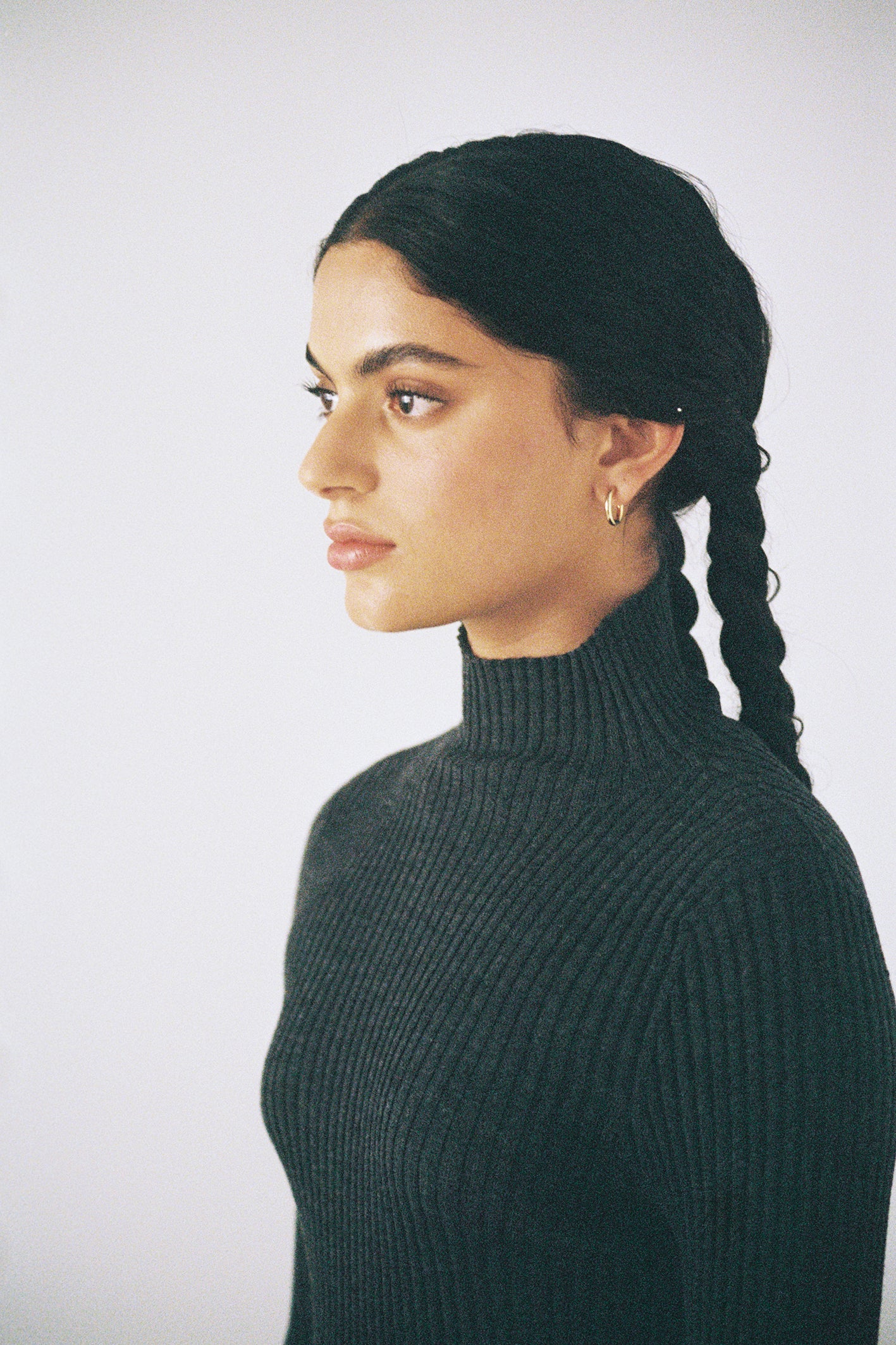 Essence Fine Turtleneck - Charcoal - Image 6