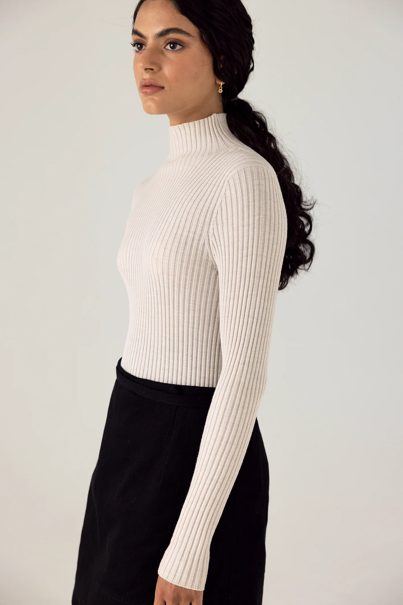 Essence Fine Turtleneck - Ivory - Image 6