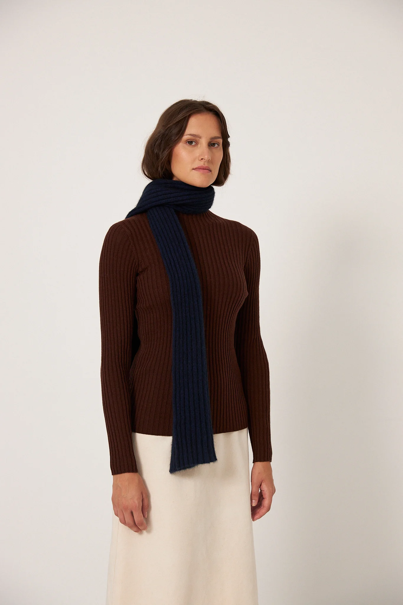 Heart Turtle Neck - Chestnut - Image 5