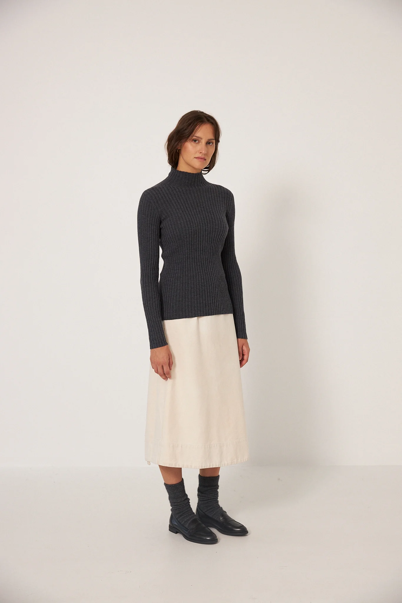 Heart Turtle Neck - Shadow Grey - Image 4