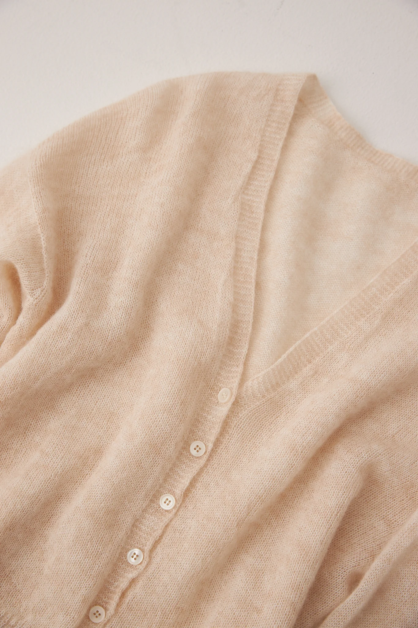 Mist Cardigan - Creme - Image 10
