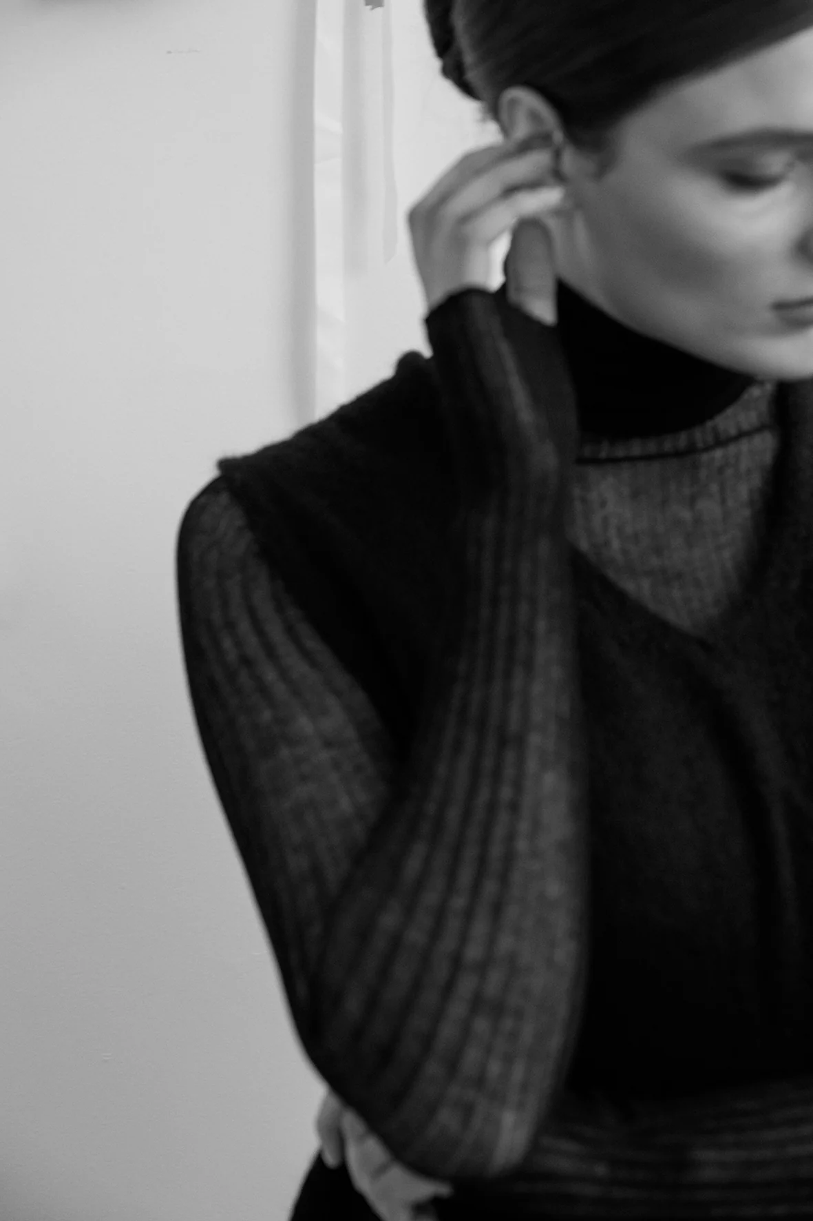 Erin Vest - Black - Image 4