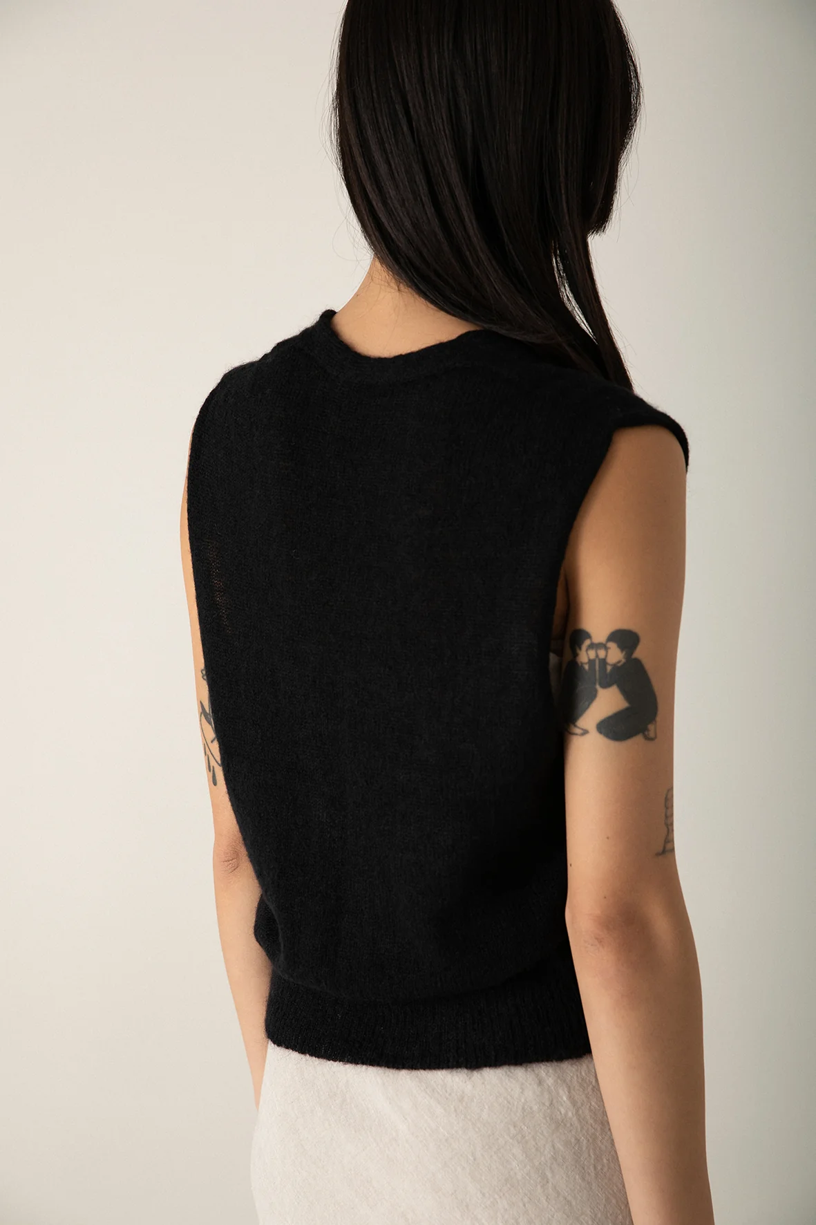 Erin Vest - Black - Image 9