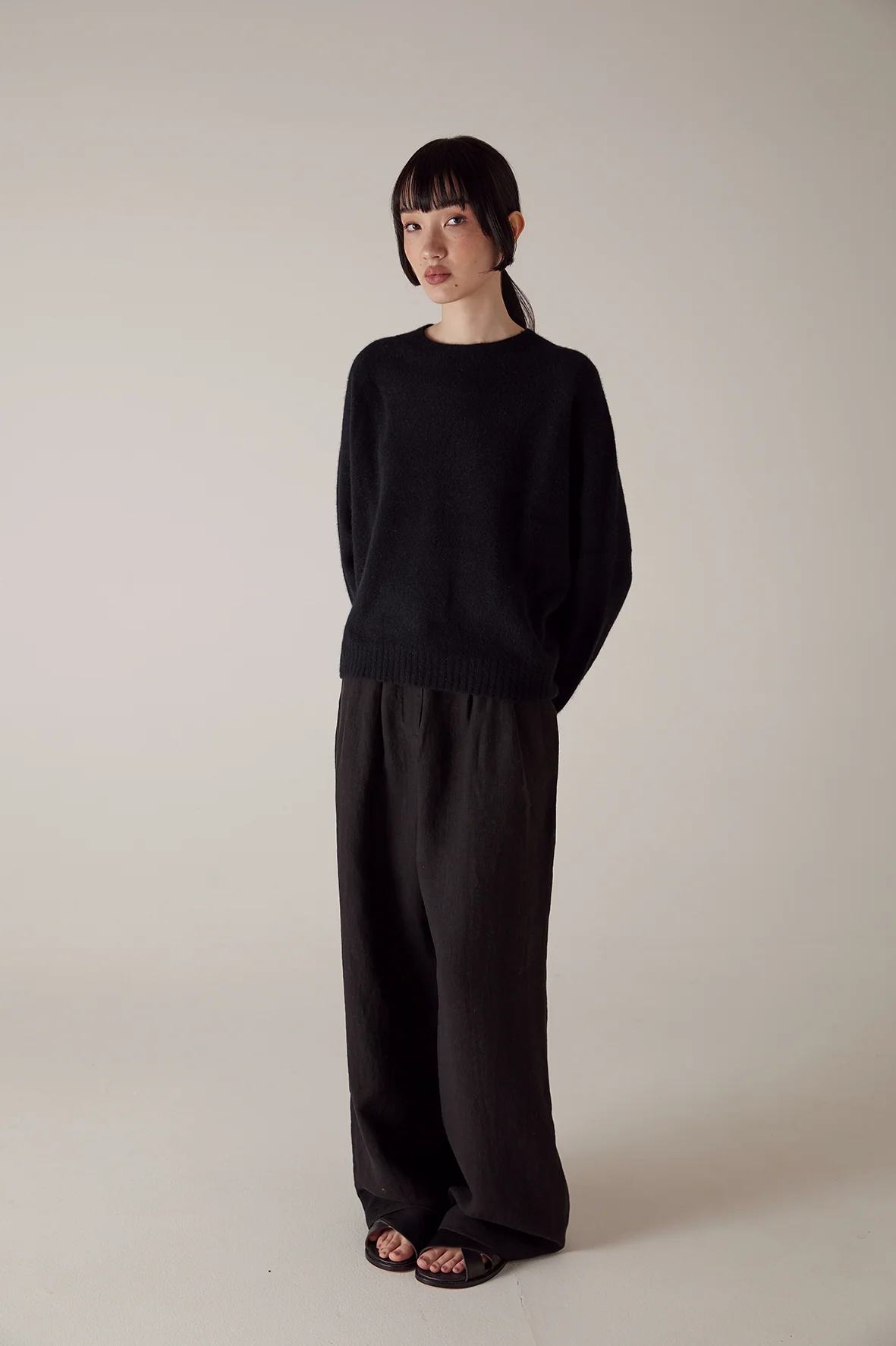 Nimbus Raglan Knit - Black - Image 7