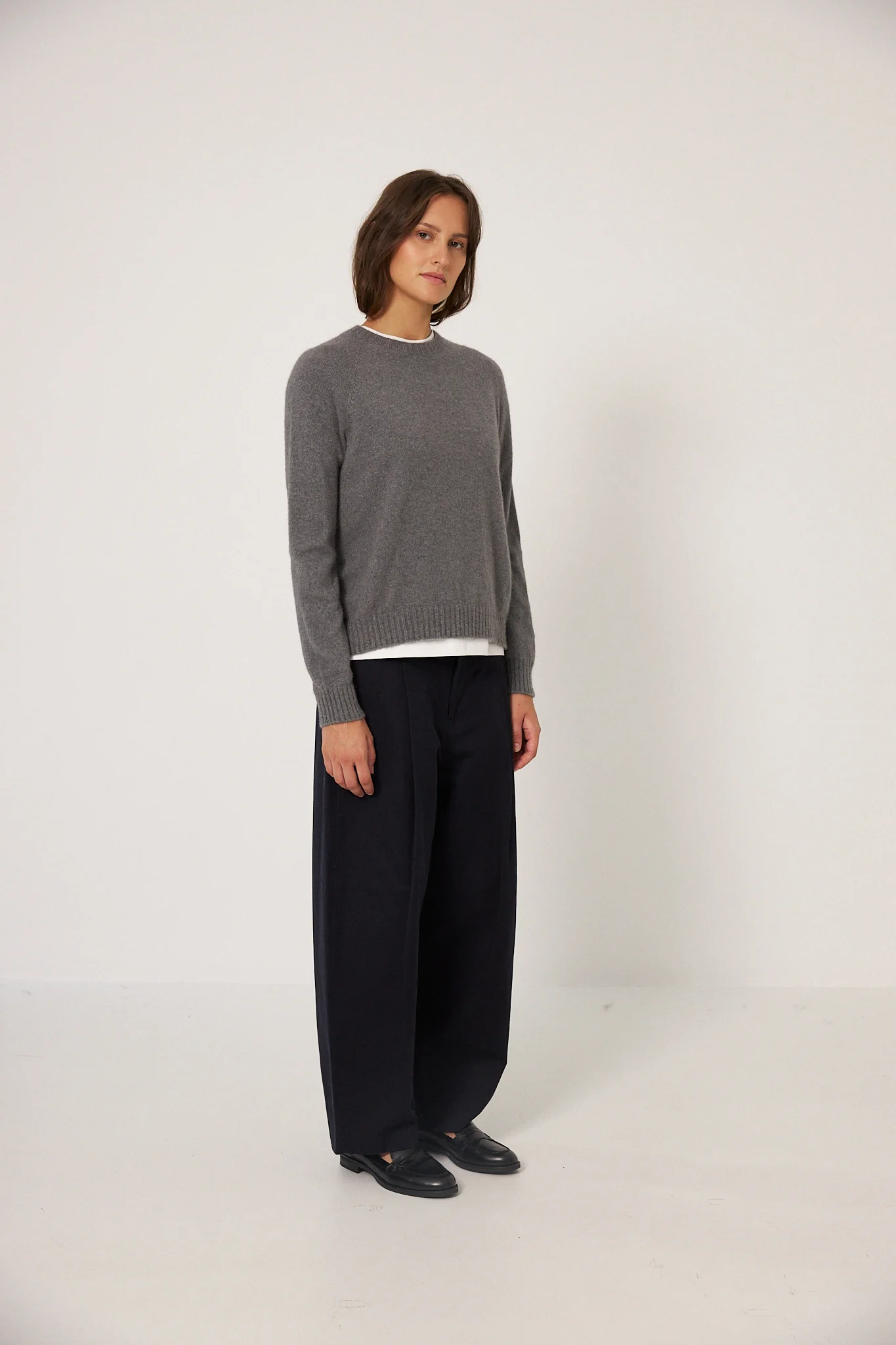 Nimbus Raglan Knit - Granite - Image 3