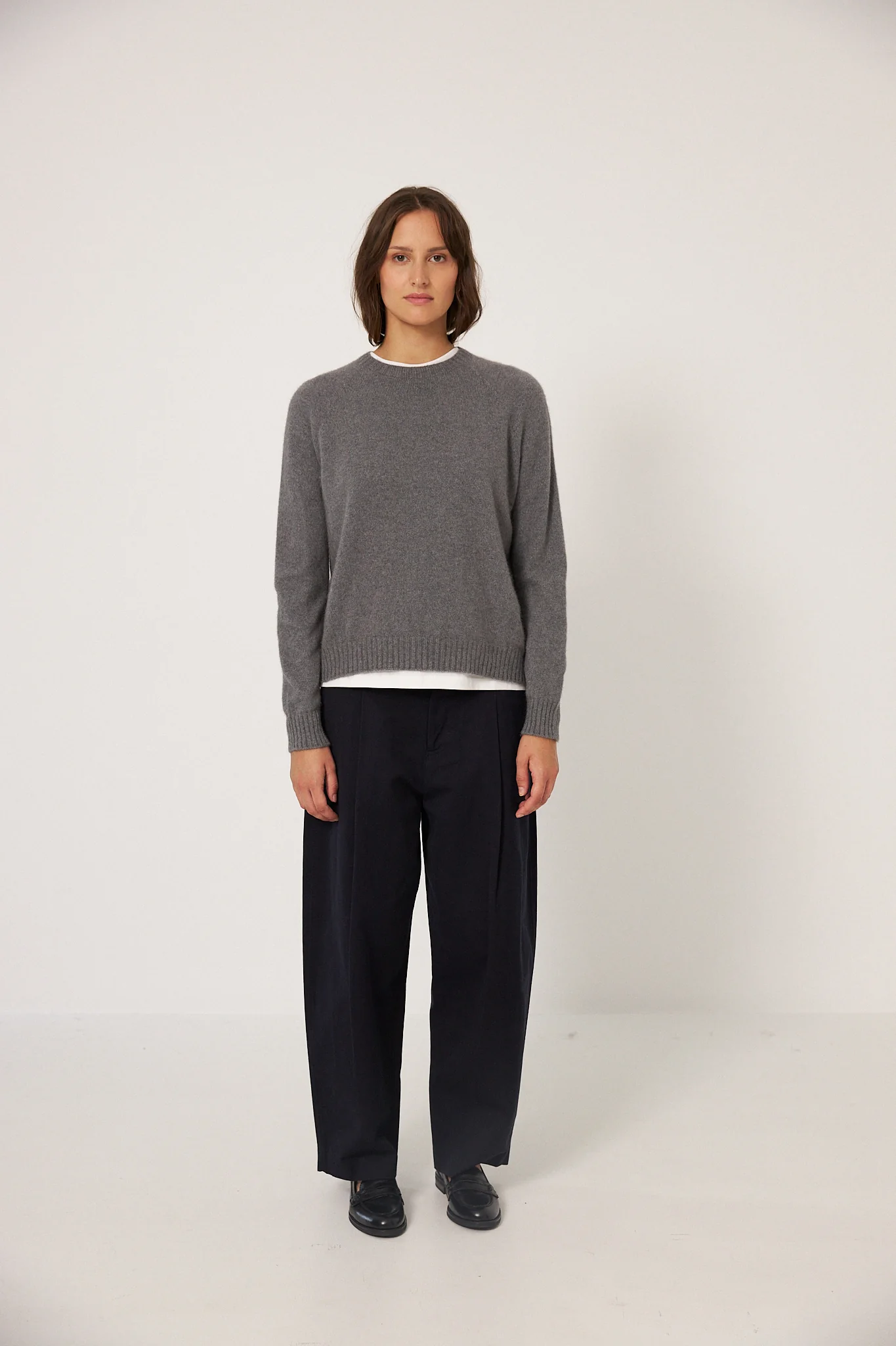 Nimbus Raglan Knit - Granite - Image 4