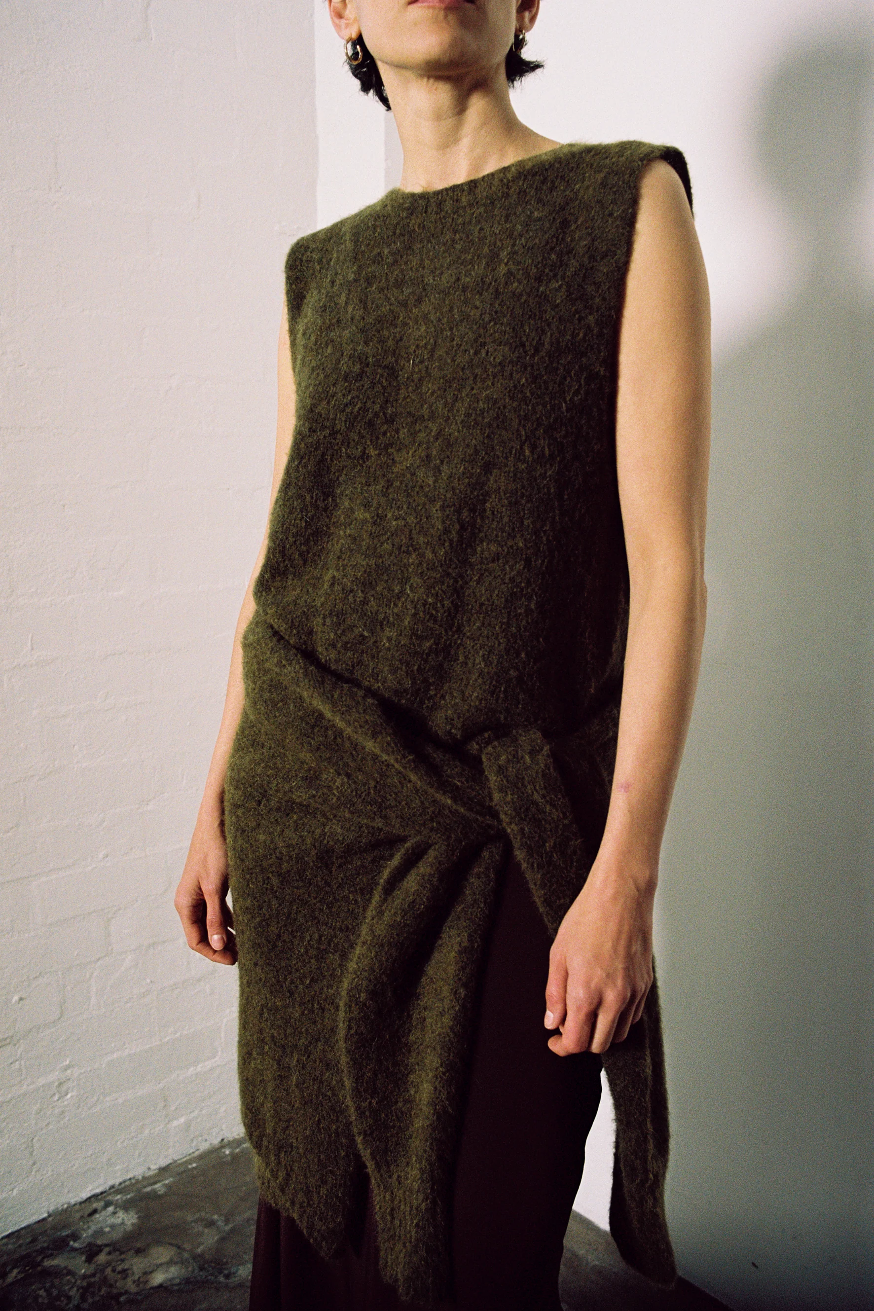 Picnic Vest - Moss - Image 6