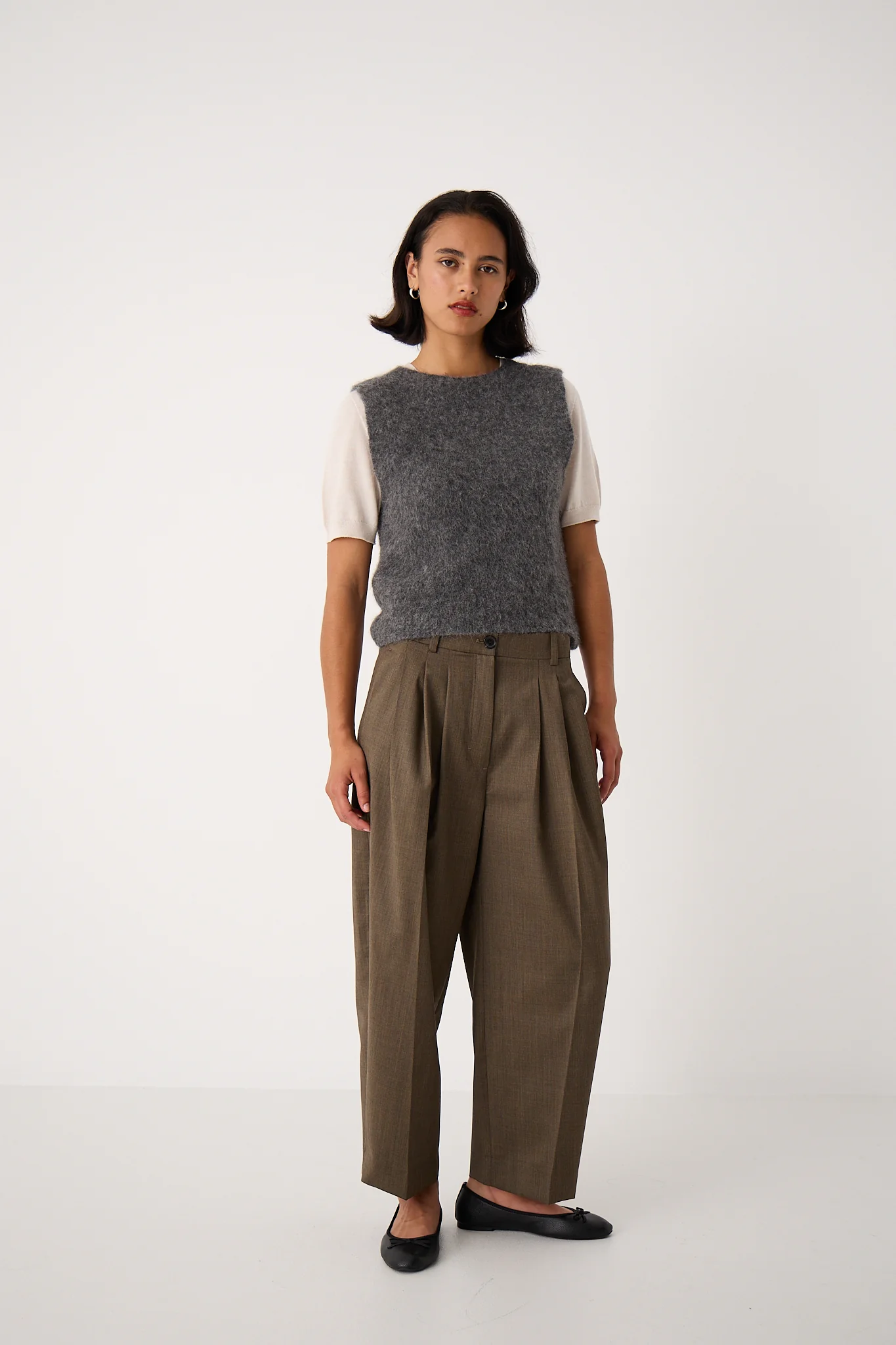 Picnic Vest -  Shadow Grey - Image 4