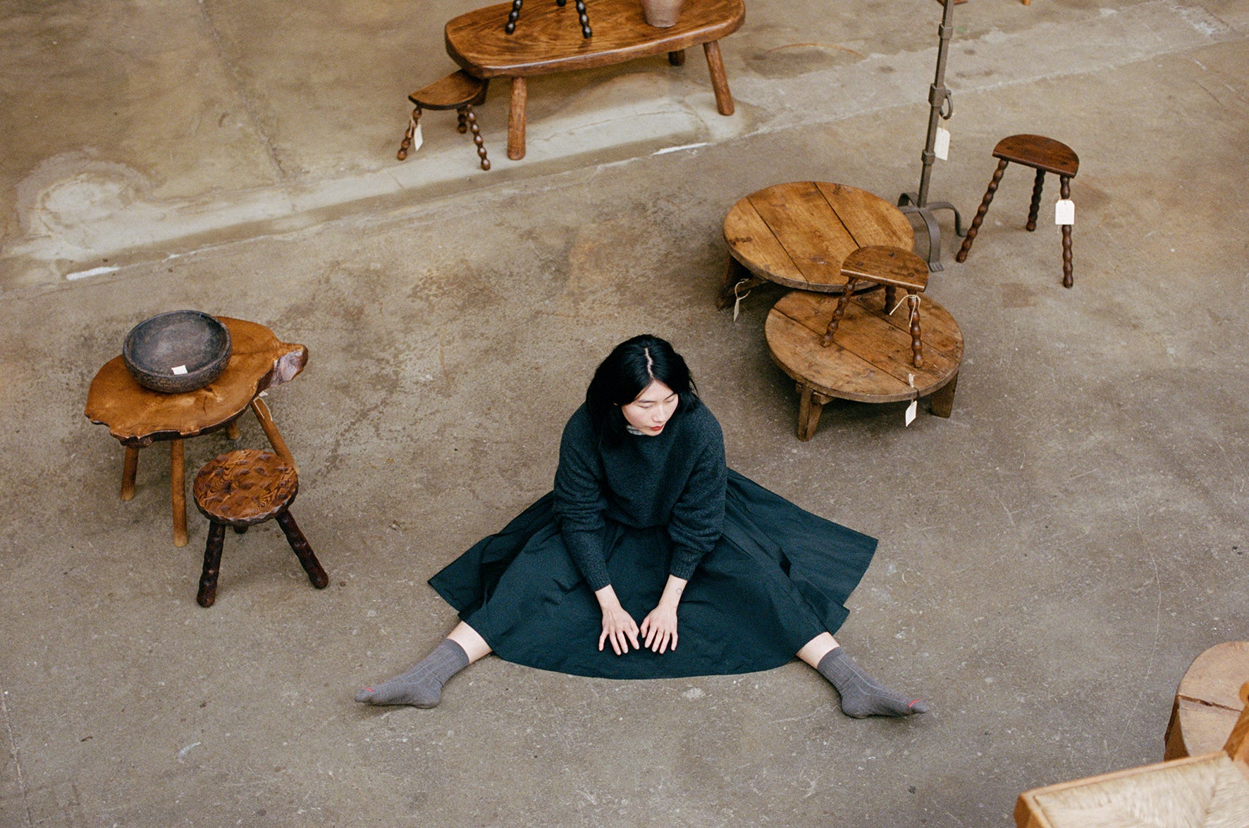 Poet Knit - Almost Black - Image 5