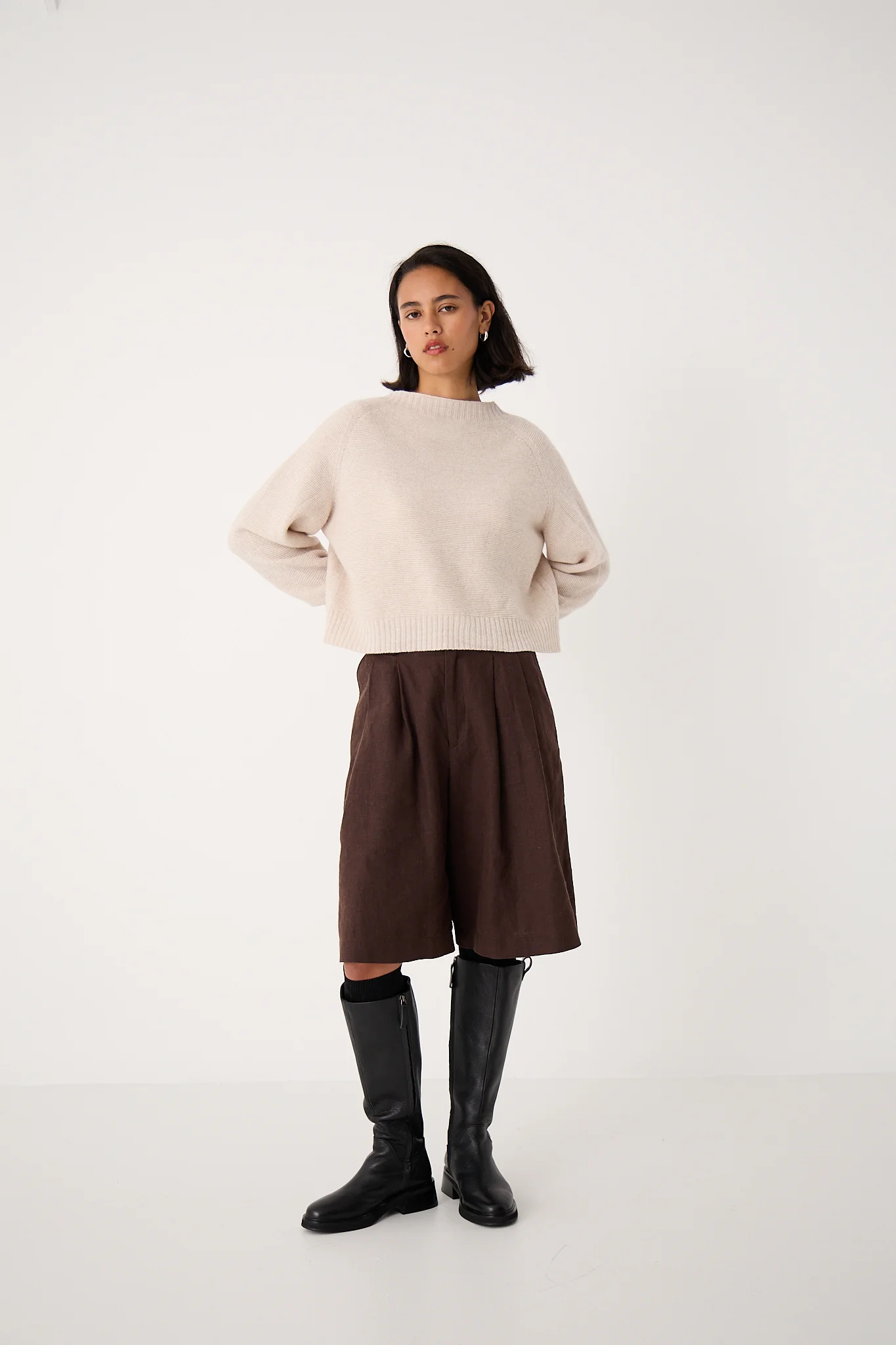 Poet Knit - Creme - Image 4